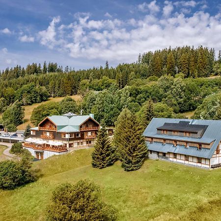 Hotel Zatisi Špindlerŭv Mlýn Buitenkant foto