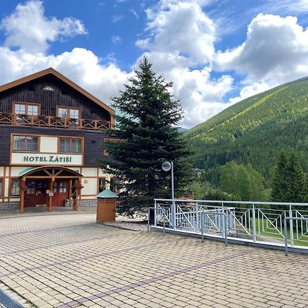 Hotel Zatisi Špindlerŭv Mlýn Buitenkant foto
