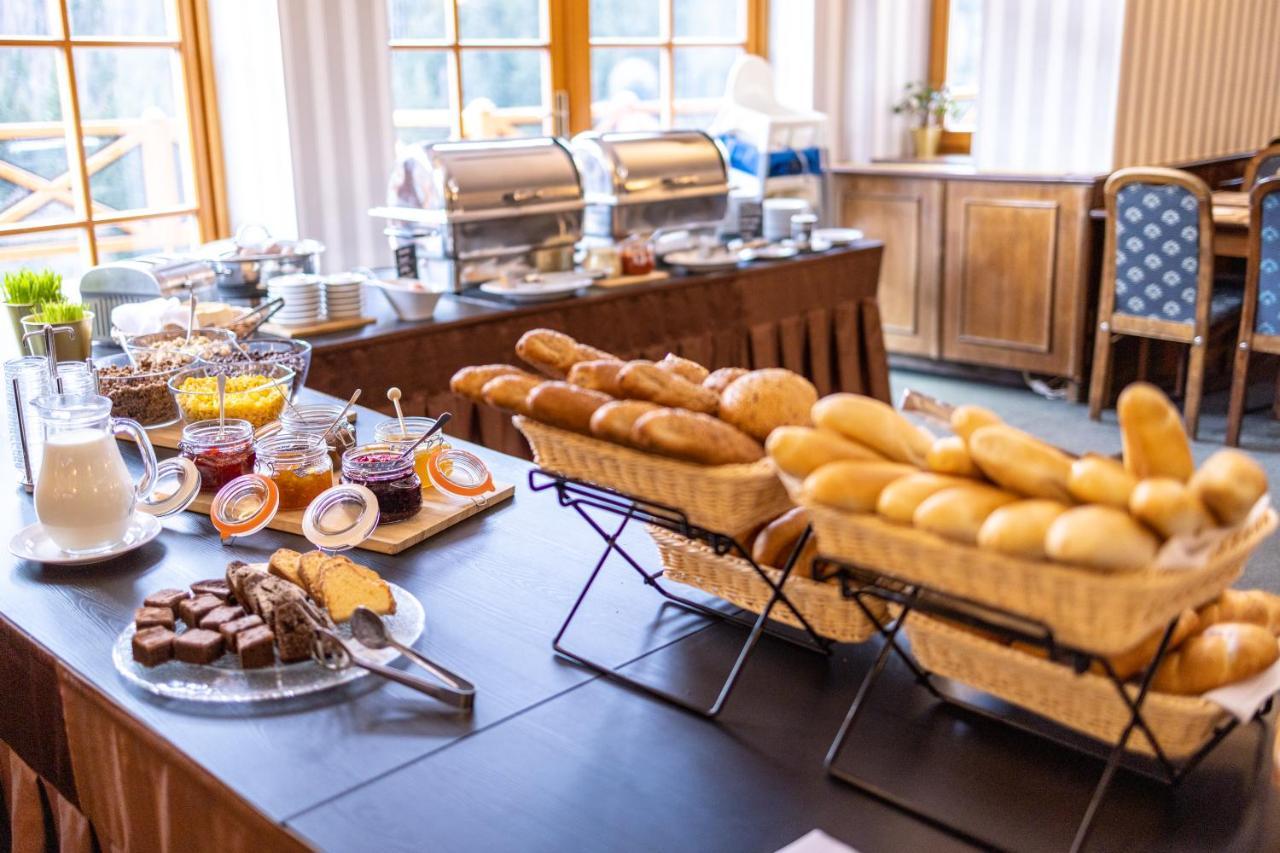 Hotel Zatisi Špindlerŭv Mlýn Buitenkant foto