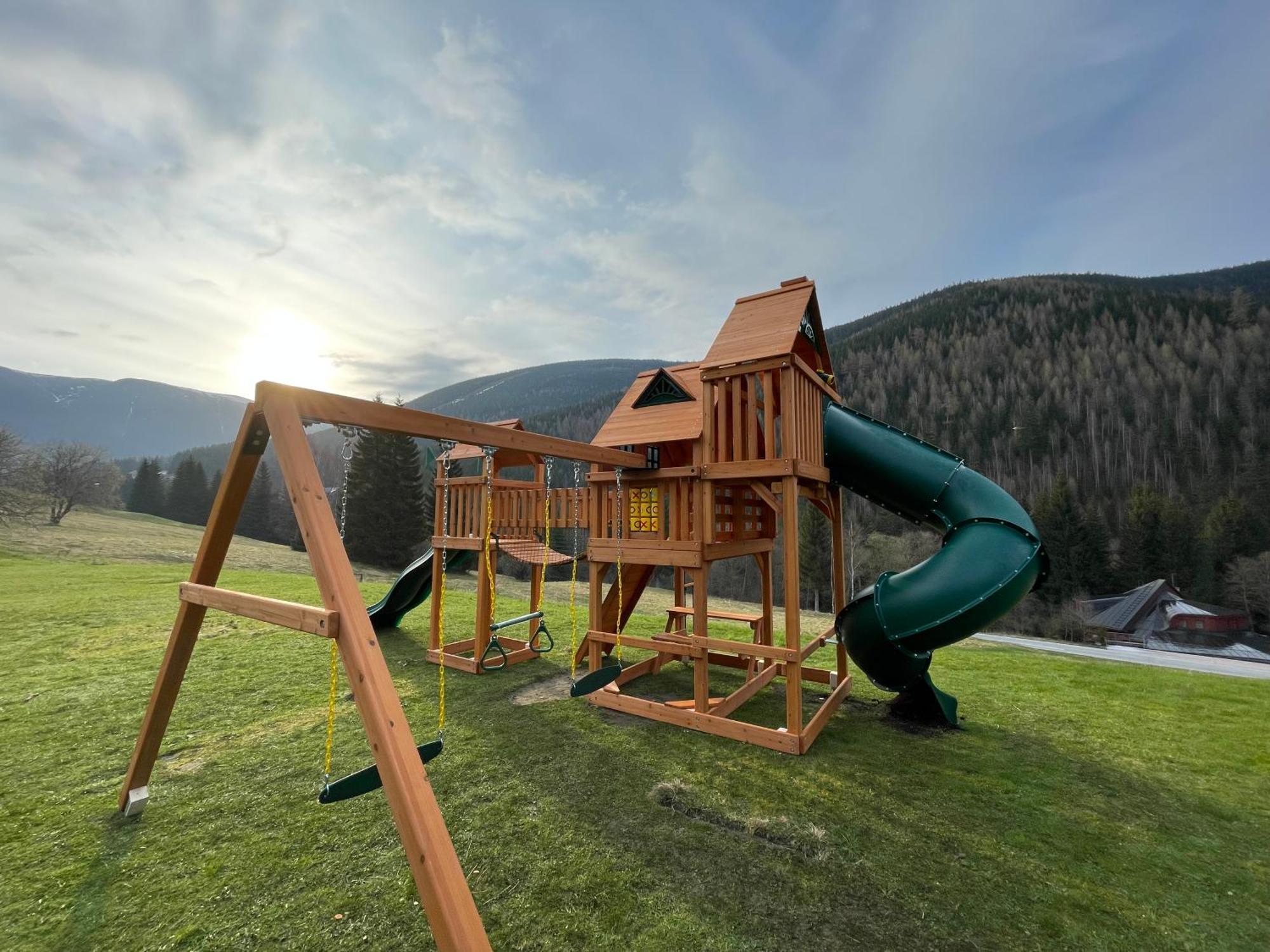 Hotel Zatisi Špindlerŭv Mlýn Buitenkant foto