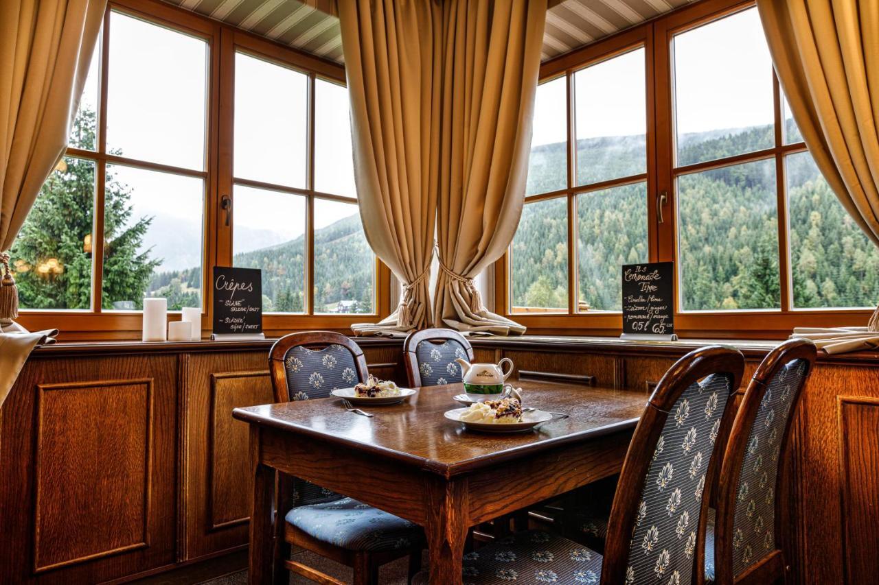 Hotel Zatisi Špindlerŭv Mlýn Buitenkant foto
